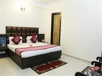 Oyo Rooms Channa Market 14A4 Karol Bagh نيودلهي المظهر الخارجي الصورة